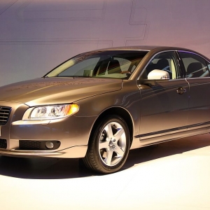 2011֠S80LT4 2.0а 36.8f(wn)