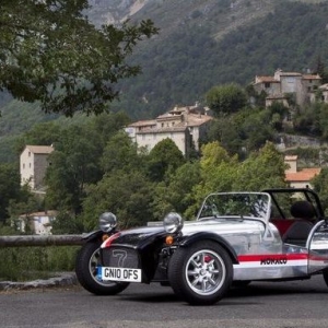 Caterham܇ƷM(jn)Ї(gu)