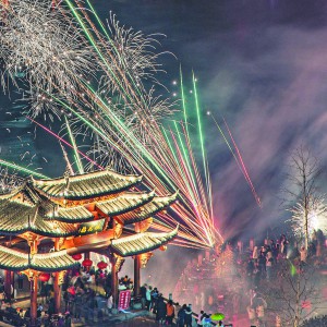 �������L���P�� �L��